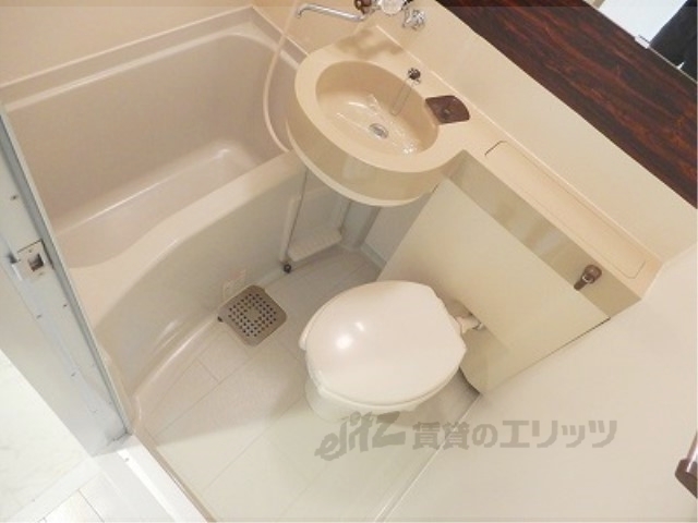 バス・シャワールーム　ユニットバス