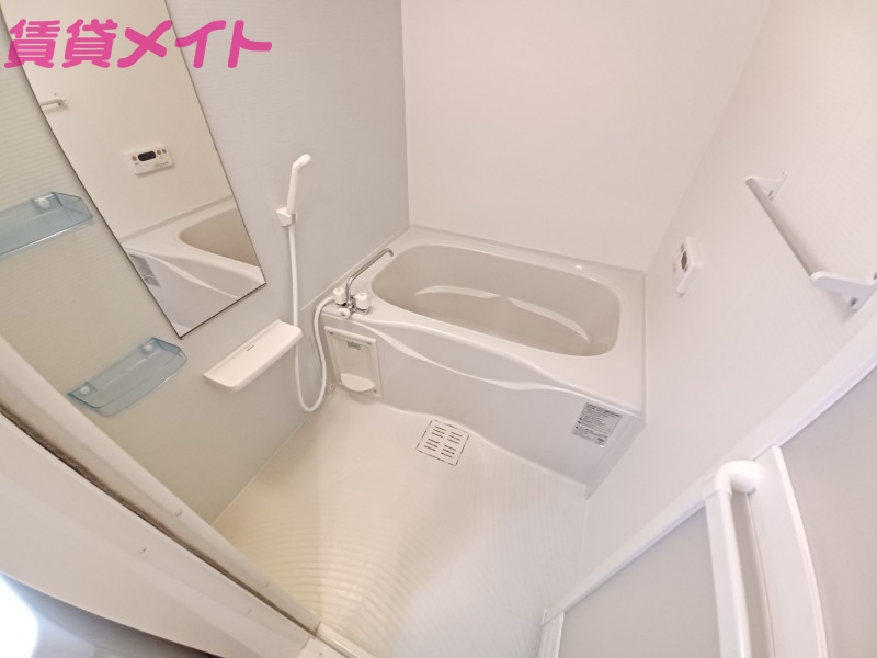 バス・シャワールーム　同型反転タイプ