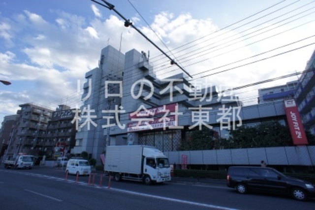 建物外観　飲食店等充実した向ヶ丘遊園駅南口より徒歩６分です☆