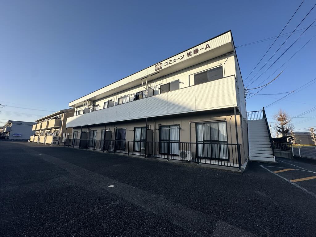 建物外観　南向きで日当たり良好