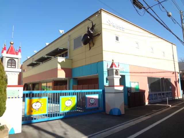 幼稚園・保育園　進幼稚園（幼稚園・保育園）まで587m