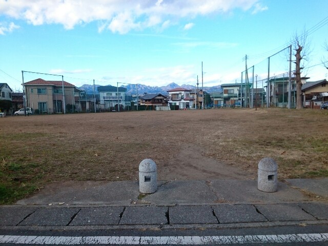 公園　八幡公園緑地（公園）まで450m