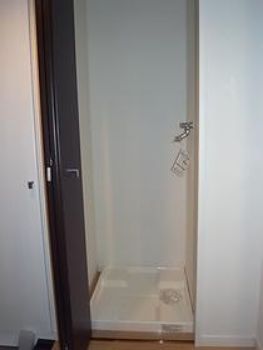 その他部屋・スペース　洗濯機置場