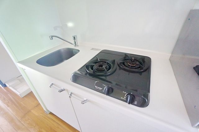 キッチン　同物件別部屋写真