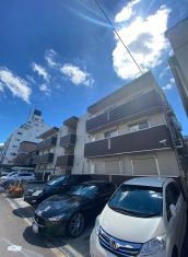 建物外観　モメント　ブリーシュフル　外観
