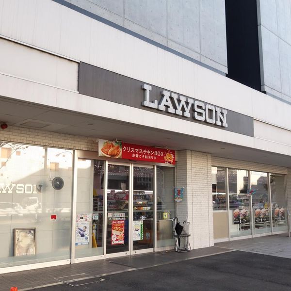 コンビニ　ローソン渋谷大山町店（コンビニ）まで157m