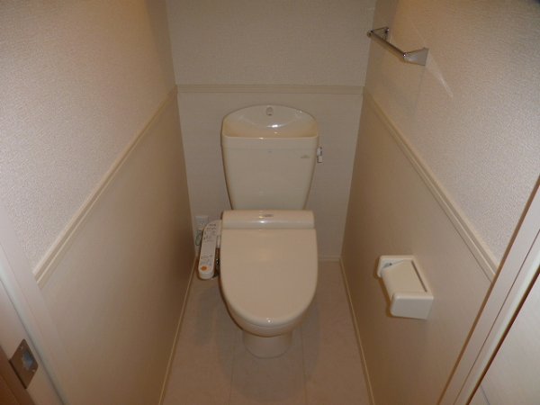 トイレ　他号室参考写真