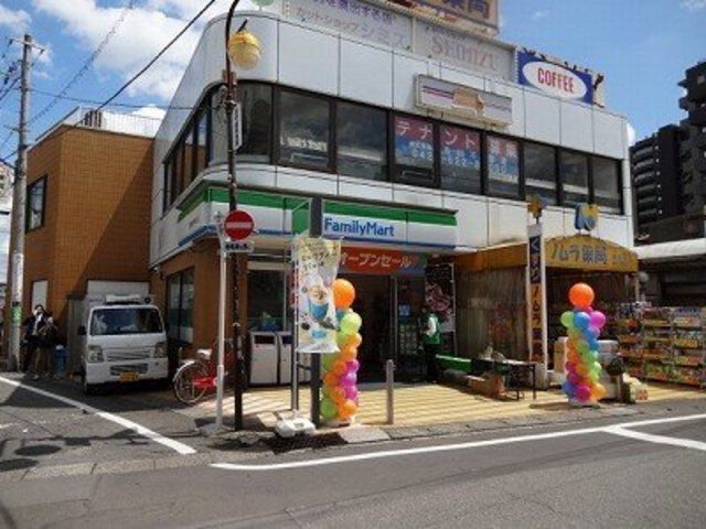コンビニ　サンクス日野豊田駅南口店（コンビニ）まで689m