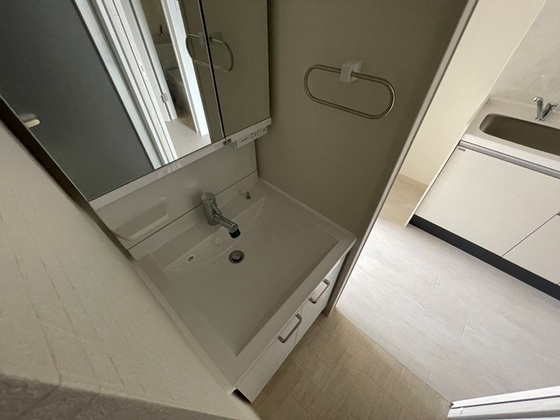 洗面設備　※別部屋の写真です