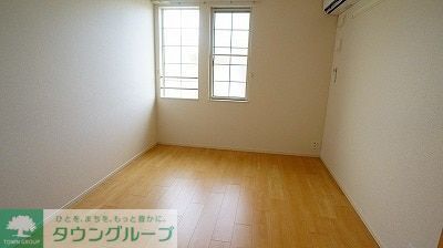 ＪＲ高崎線 本庄駅 バス乗車時間：12分 最寄りバス停で下車 徒歩4分 2階建 築8年の内装写真