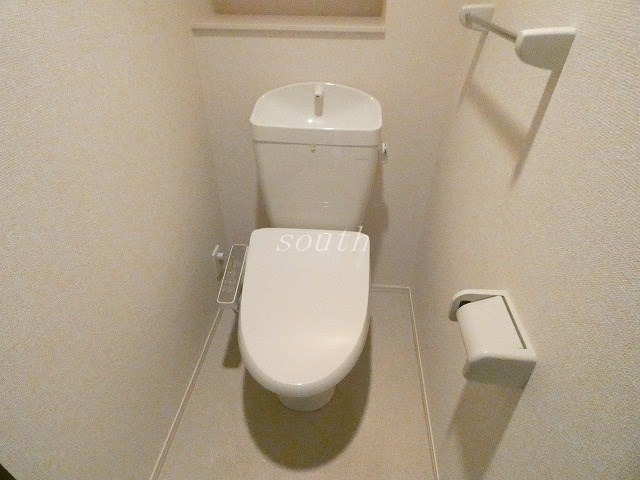 アビタシオン A棟のトイレ写真