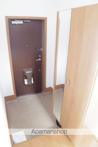 フォレストメゾンの玄関写真