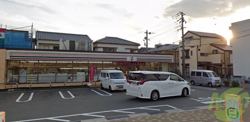コンビニ　セブンイレブン西宮天道町店（コンビニ）まで526m