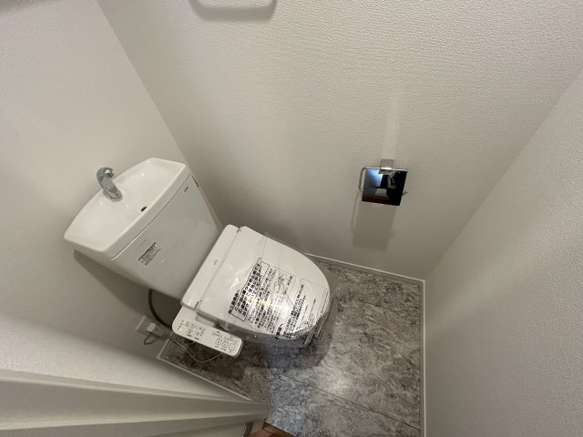 J-Maison蕨IIIのトイレ写真