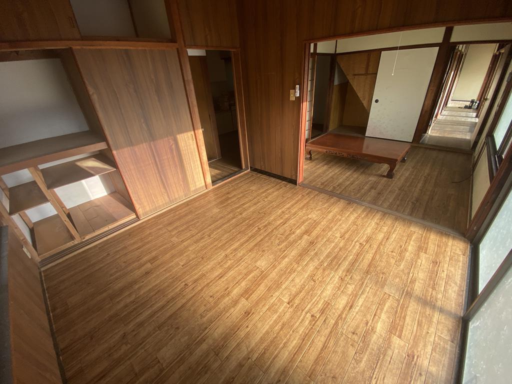 その他部屋・スペース　1階の9帖の洋室です☆押入付きです☆