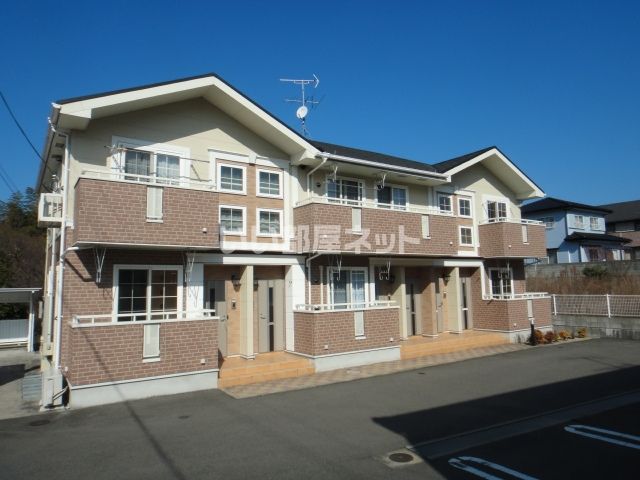 愛媛県新居浜市国領１（アパート）の賃貸物件の外観