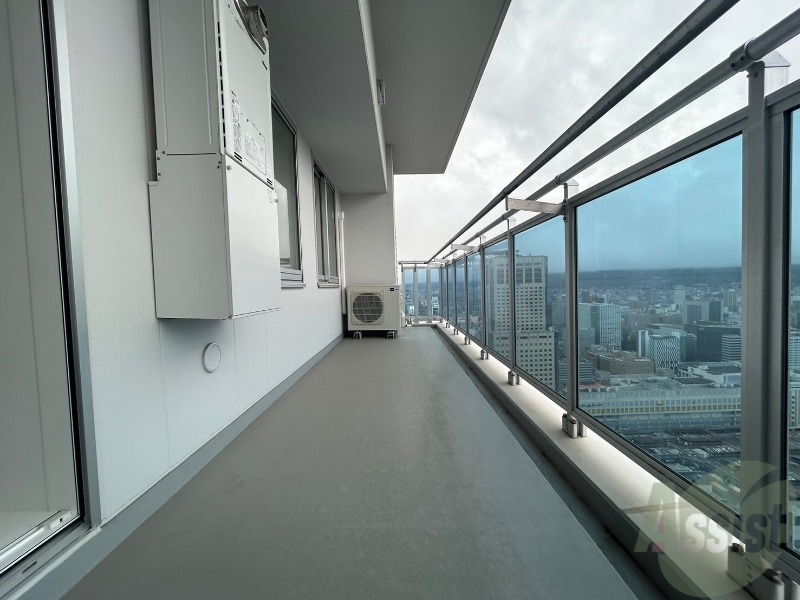 バルコニー　バルコニーが付いていますので一息ついてみてはいかがですか。