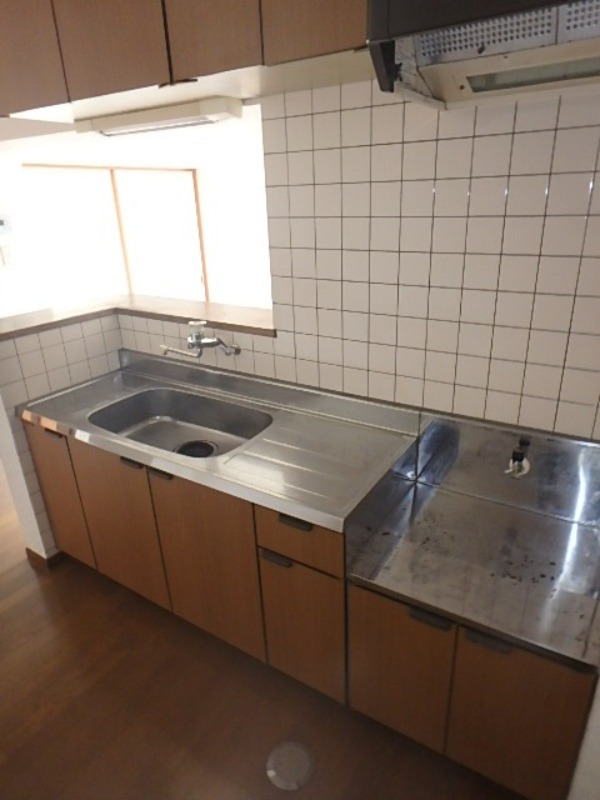 キッチン　図面と現状に相違がある場合には現状を優先