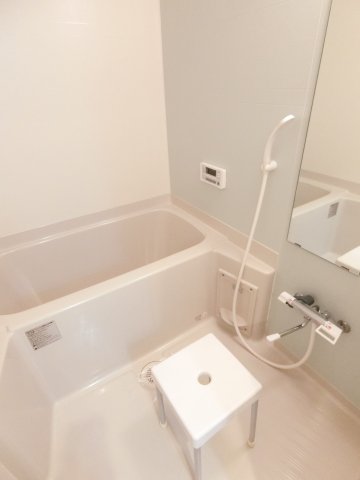 バス・シャワールーム　詳細は、RISUMO江坂本店→06-6155-7137まで♪