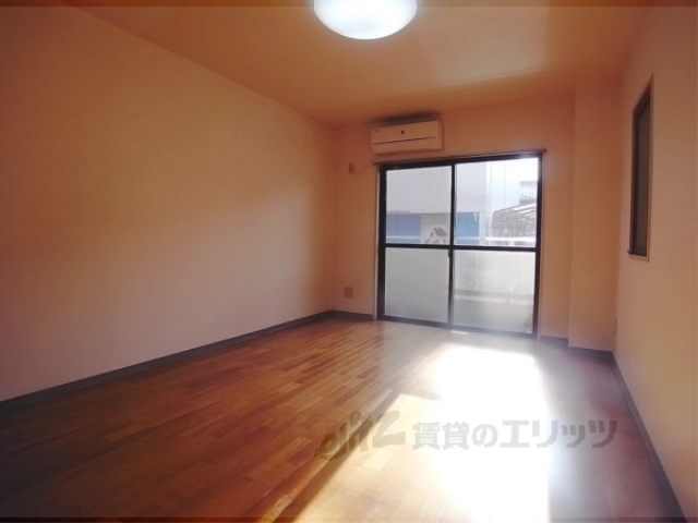 居室・リビング　洋室