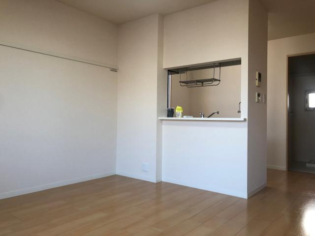 居室・リビング　202号室写真