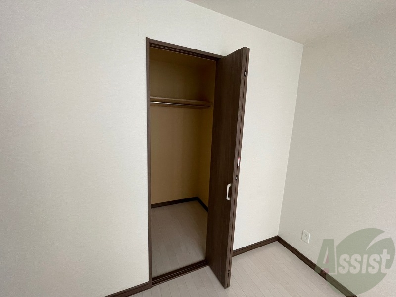 収納　寝室にあったクローゼット。荷物がたくさんあっても大丈夫