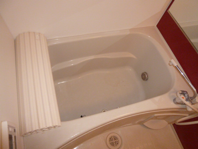 バス・シャワールーム　追い焚きバス