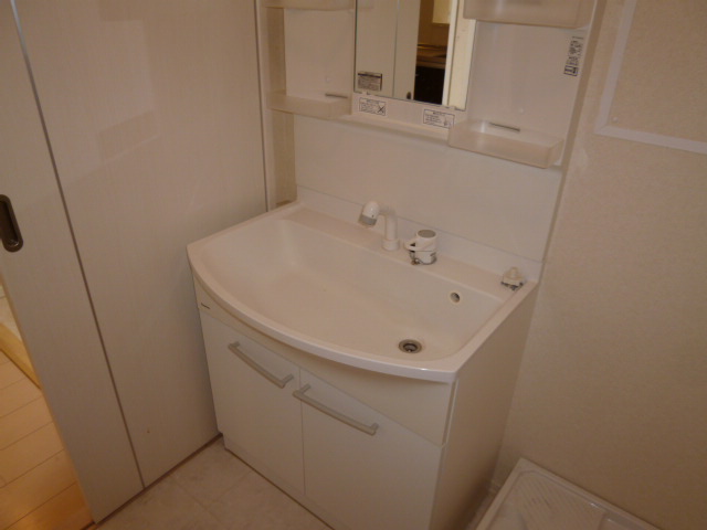 洗面設備　洗髪洗面化粧台