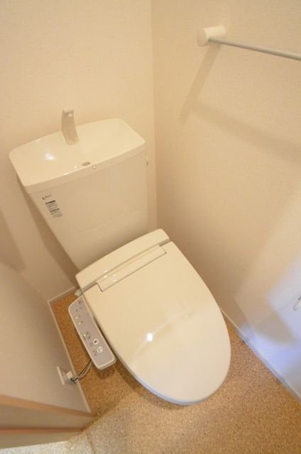 トイレ　☆お考え事でもいかがですか☆