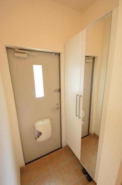 玄関　☆１日で一番気合いを入れる場所☆