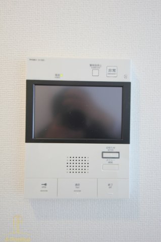 セキュリティ　セレニテ福島カルム