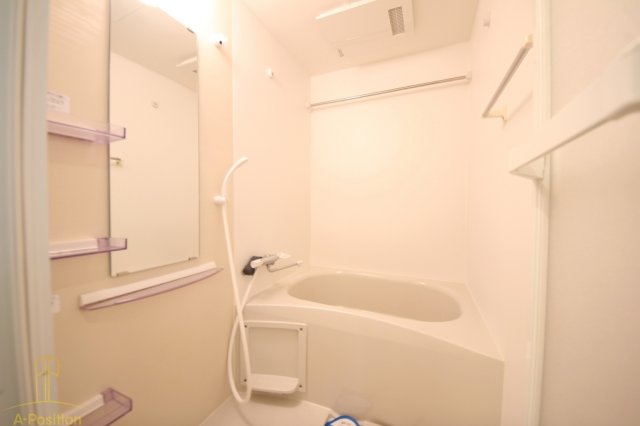 バス・シャワールーム　セレニテ福島カルム