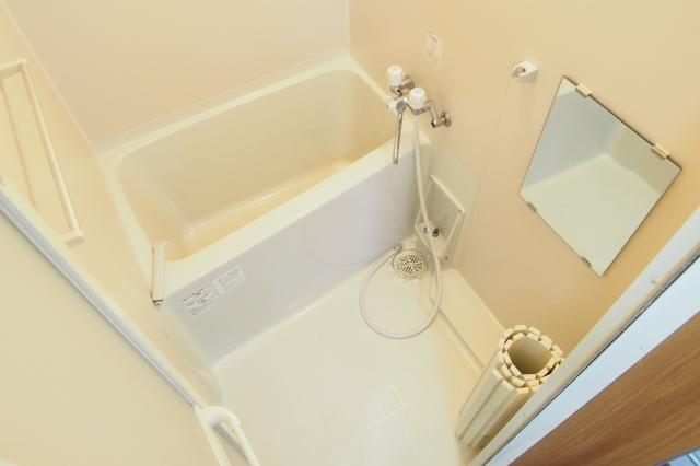 バス・シャワールーム　浴室