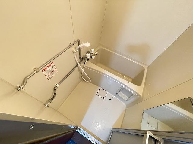 バス・シャワールーム　浴室