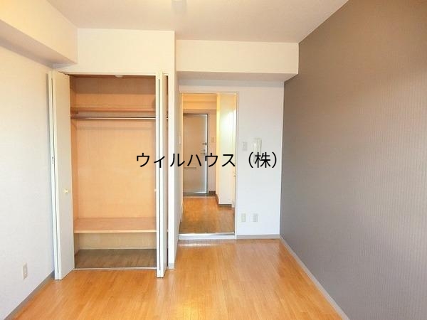 その他部屋・スペース　明るい洋室！
