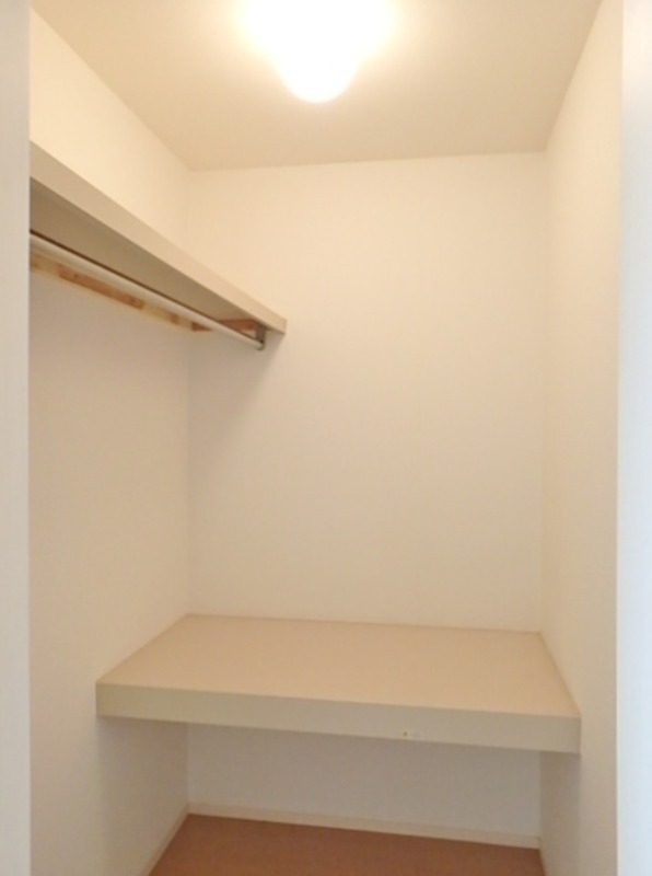 収納　図面と現状に相違がある場合には現状を優先