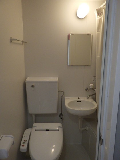 トイレ　シャワートイレ