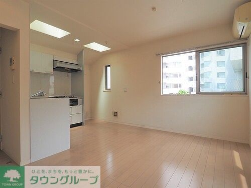 キッチン　システムキッチン新規交換予定