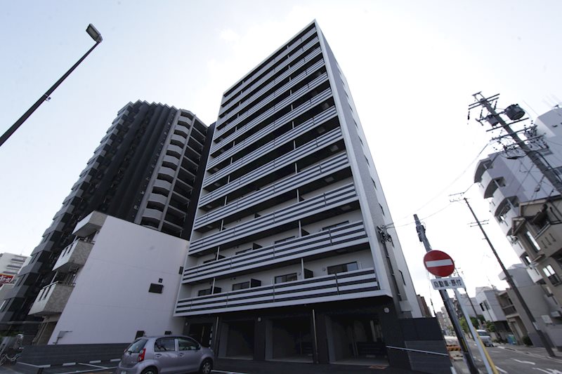 建物外観　外観　オートロック付　宅配ＢＯＸ有り　ＴＶモニターホン