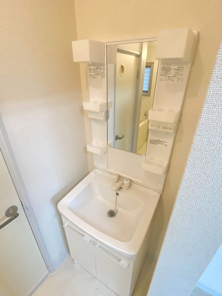 洗面設備　便利な独立洗面台