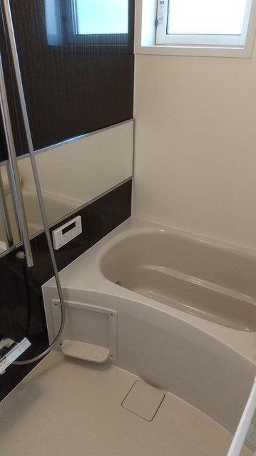 バス・シャワールーム　浴室