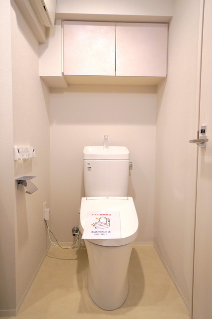 トイレ　※写真は同タイプ住戸です。