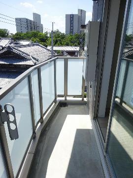 　バルコニー　ベランダ