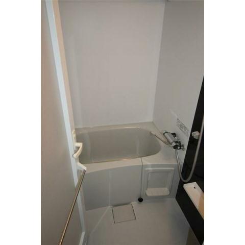 バス・シャワールーム　※別部屋の参考写真です。