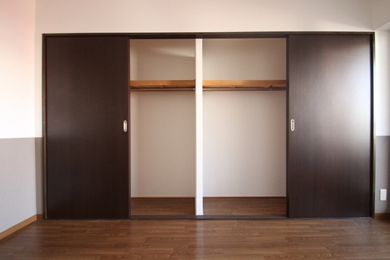 収納　※別部屋の写真です