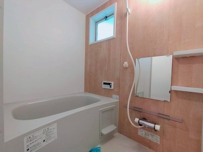 バス・シャワールーム　ゆったりできる浴室は、追焚きがついてます。