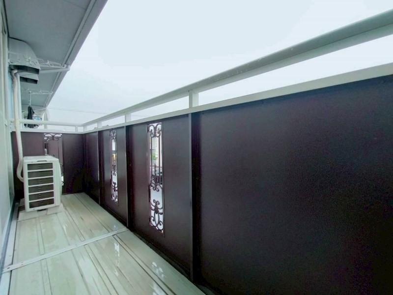 バルコニー　南向きで陽当り良好です