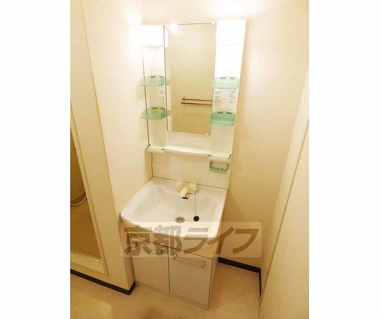 洗面設備　独立洗面台