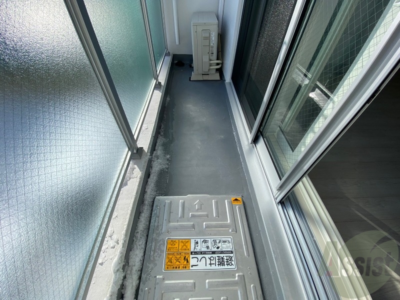 バルコニー　バルコニーです。洗濯物を干したり一息ついたりできますね！