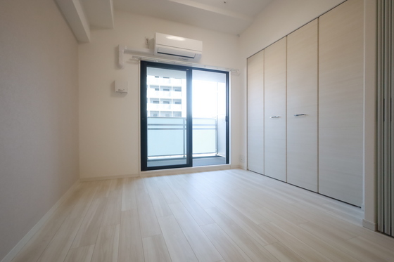 居室・リビング　※別部屋の写真です